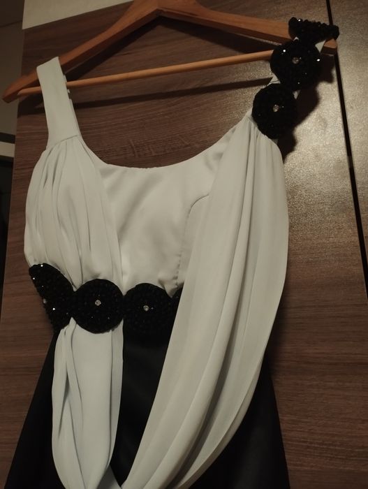 Елегантна официална рокля