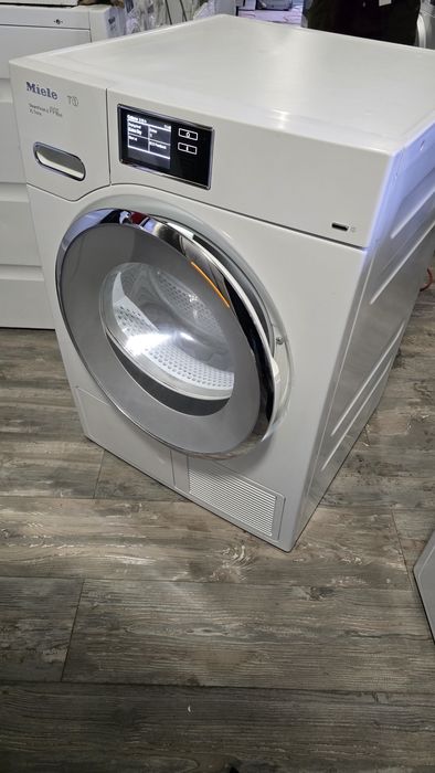 Сушилня Miele T1  9кг TMV840 WP