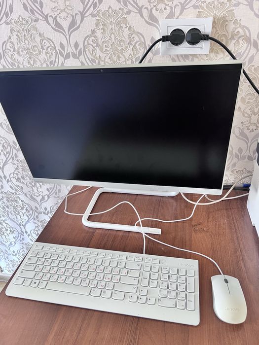 Моноблок Lenovo ryzen 5