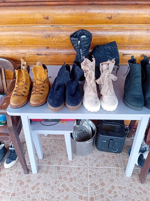 Ghete  de iarna noi 4 perechi