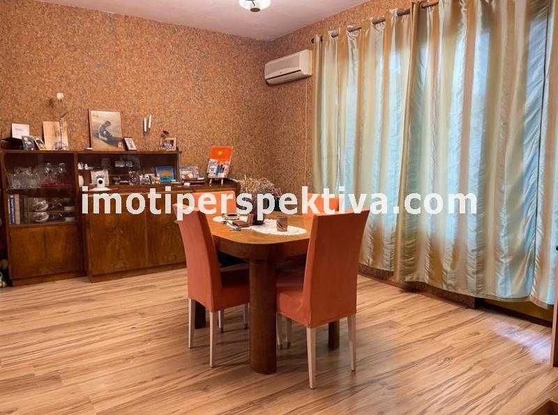 Продава се Тристаен апартамент в Пловдив, Център - 94 кв.м за 1737 €/кв.м - Снимка #2
