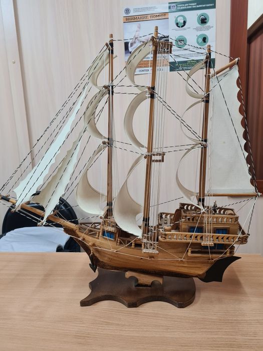 Продам  Корабль ручной работы