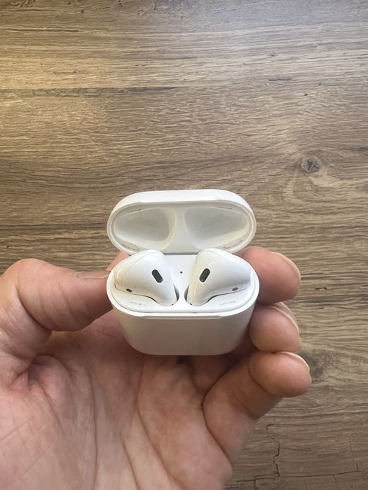 Apple Air Pods 2 (оригинал)