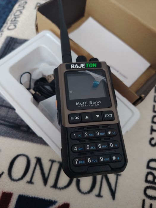 Statie radio Bajeton BJ8300