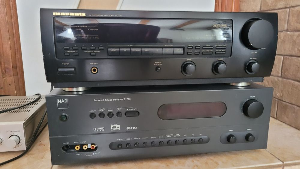 Amplificatoare .Marantz PM711AV. Nad T760. Cu defecte .