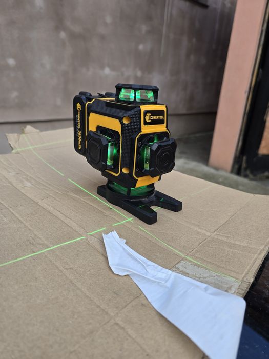 Laser cu lumina verde 4x360°