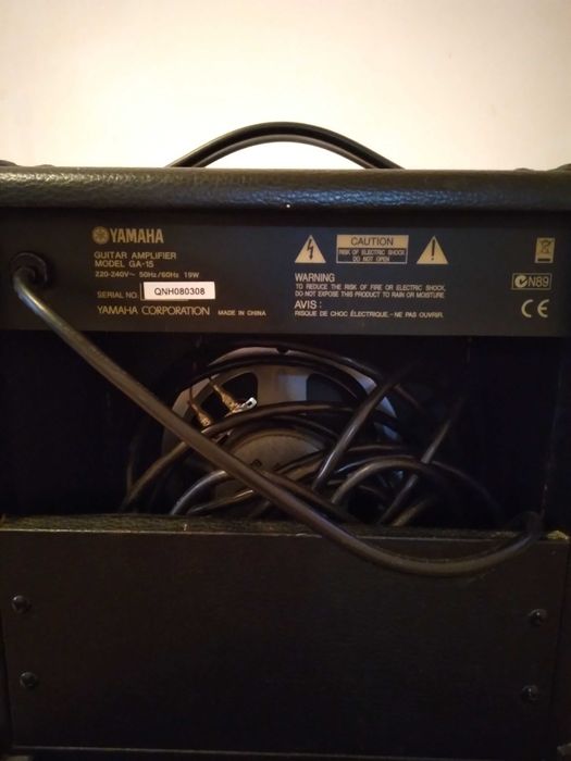 Yamaha guitar combo GA-15
