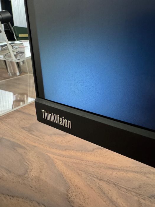 Monitoare Business Premium 27" - Dell / Lenovo - Stare Excelentă - Proveniență Showroom | Monitor Arhitectură/Programare/Design.