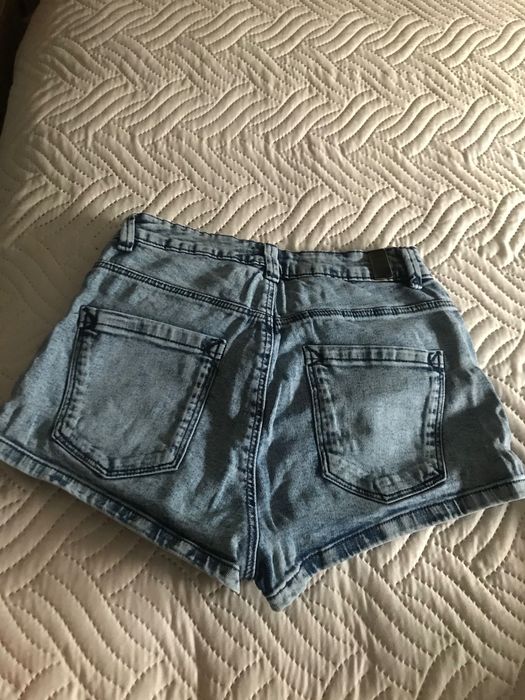 Дамски къси панталони