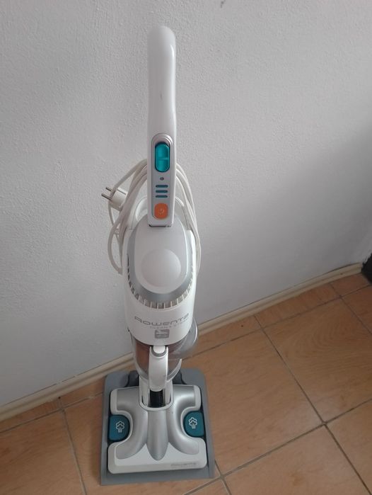 Aspirator CU ABUR Rowenta Clean& Steam