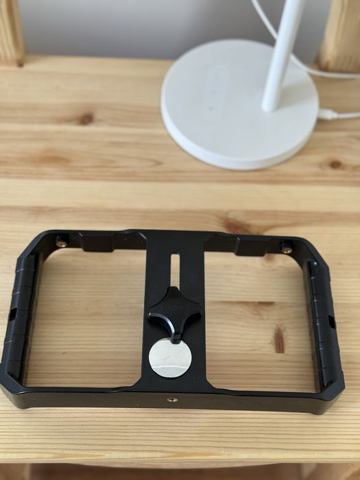 Клетка держатель для смартфона