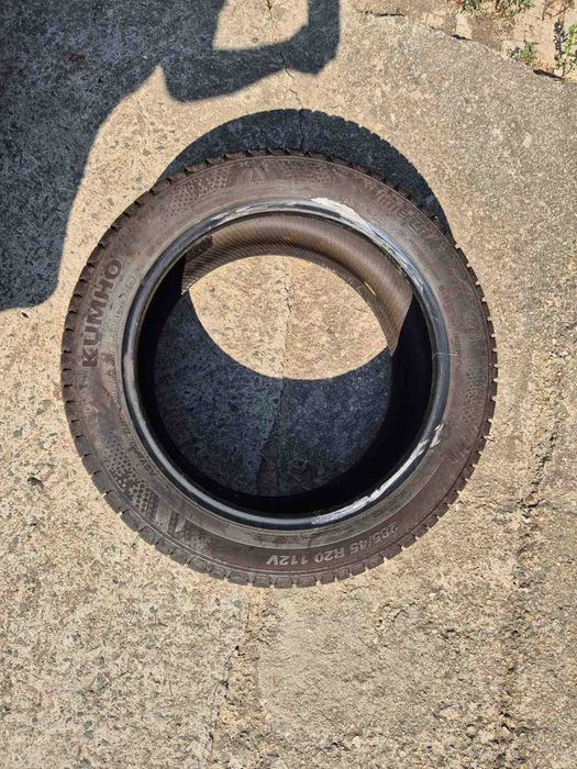 Продавам 4бр. зимни гуми 285/45 R20