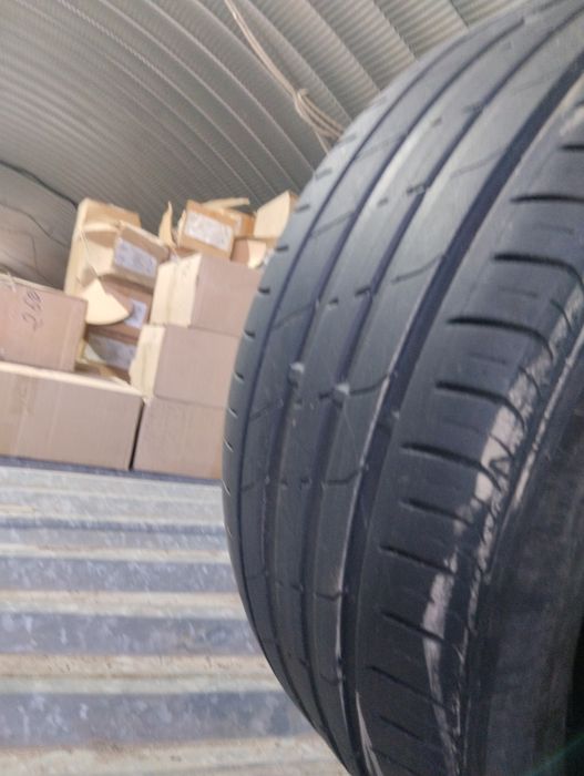 Продам шины 245/45/18