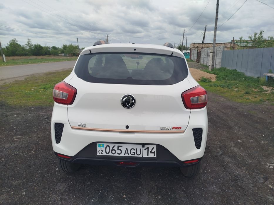Электромобиль Dongfeng ex1 pro