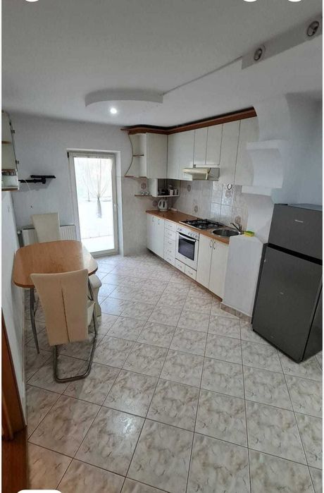 apartament 3 camere