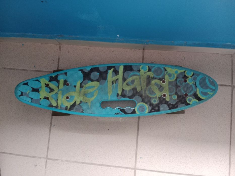 Продам скейт борт