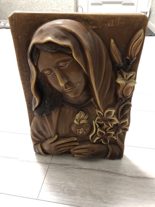 Icoană ………….