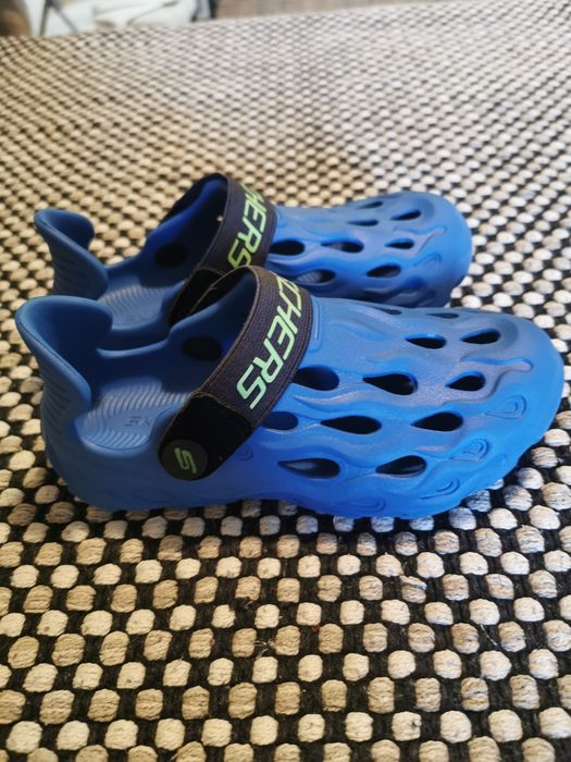 Saboti Skechers 29
