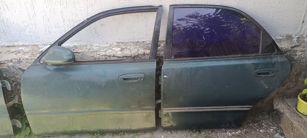 Mazda crumbs двери