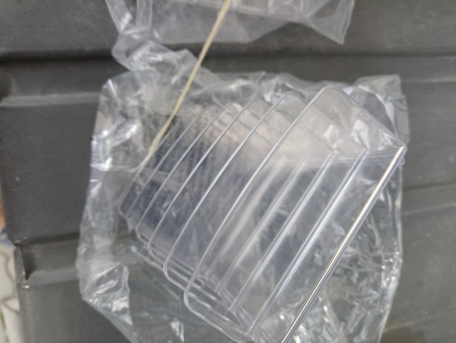 2 suporti cu 5 compartimente ptr cosmetice