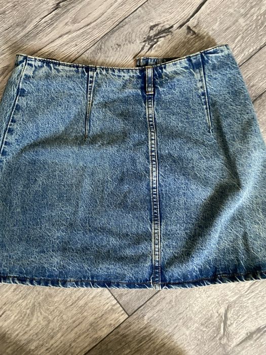 Юбка джинсовая коротка ZARA 36