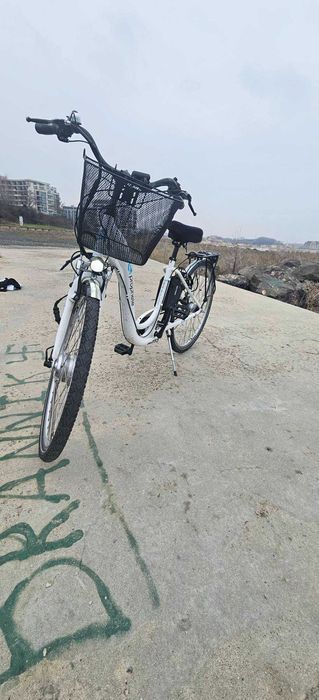 електрически 28 цола нов немски велосипед