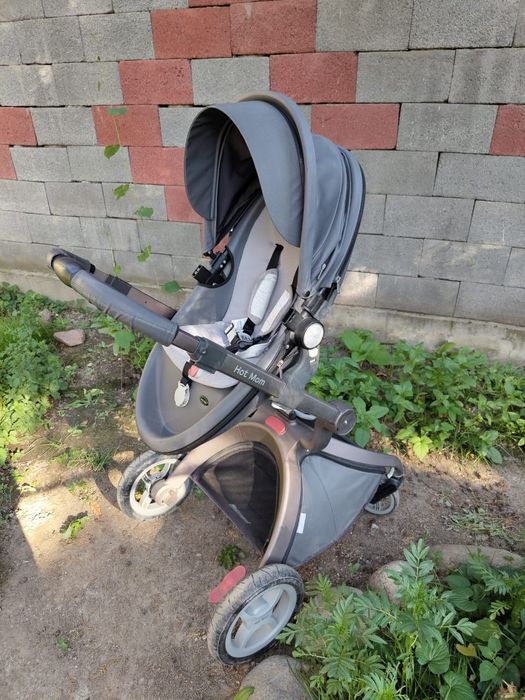 Продам коляску от 0-3 лет