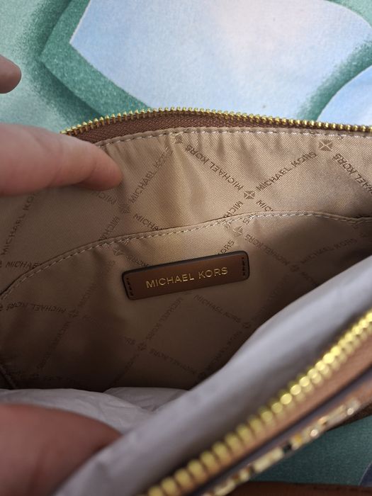 Vind geanta Michael Chors