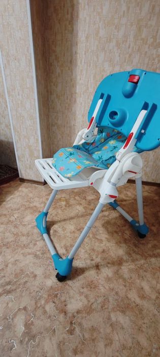 Стульчик для кормления Chicco