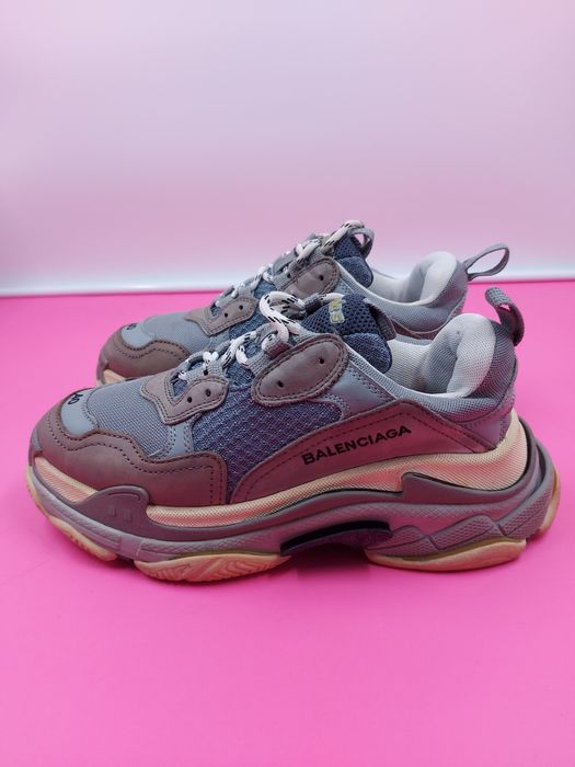Balenciaga Triple S номер 40 Оригинални сникърси