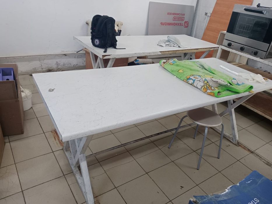 Продам стол большой