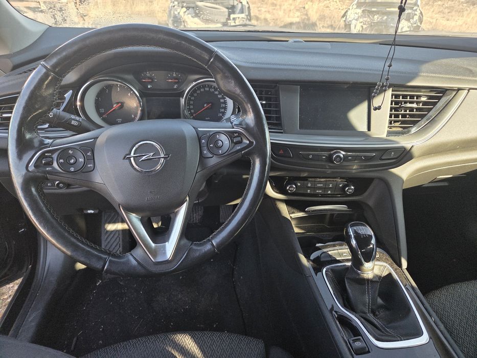 Opel Insignia B 1.6cdti -на части