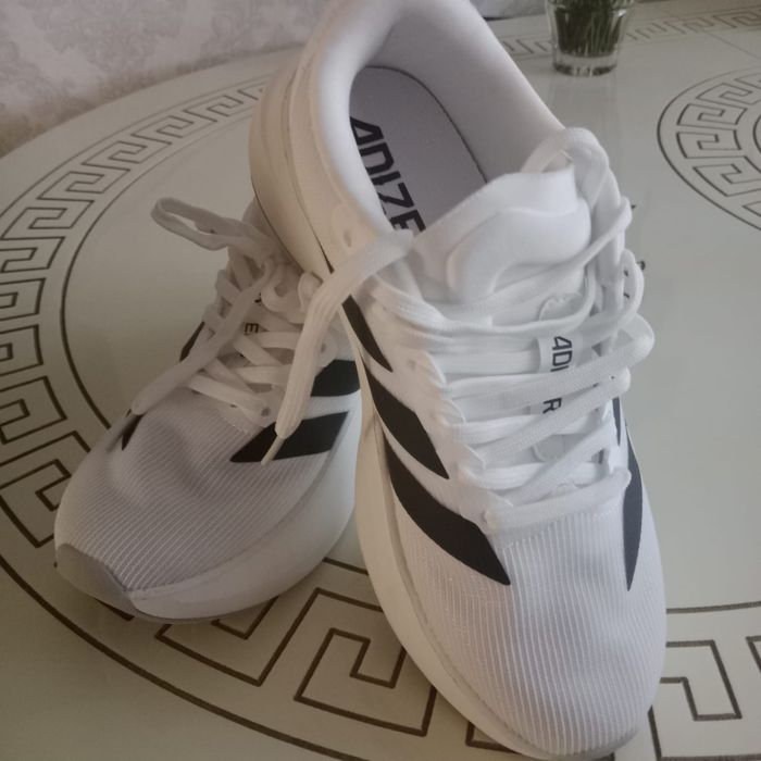 Adizero кросовки новый