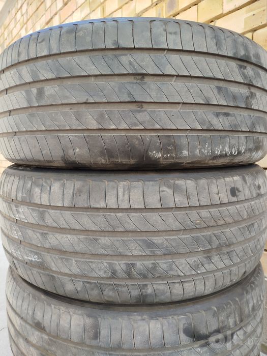 255 45 R20 Shina Michelin