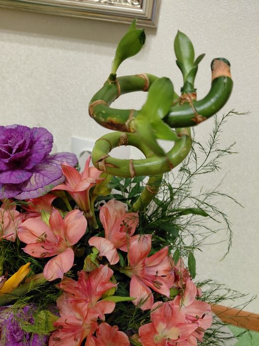 Шикарный букет недорого