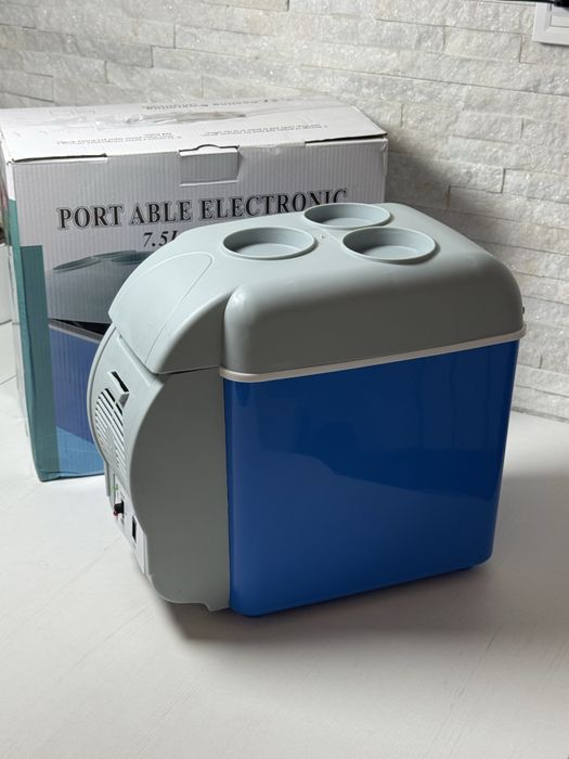 Frigider tip lada frigorifica auto, 7,5l 12V electric incalzitor portabil pentru calatorii, camping, picnic
