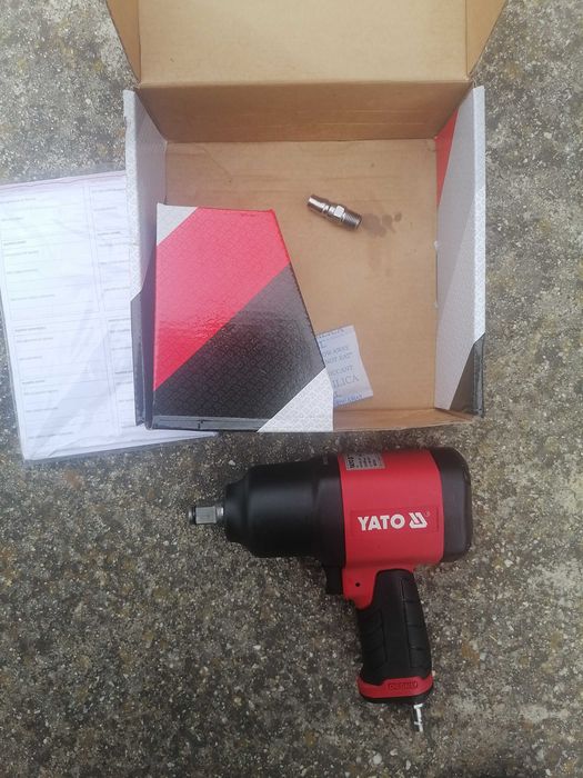 Пневматичен ударен гайковерт YATO 09546,  1800 Nm