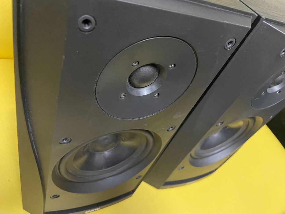 Тонколони Bowers and Wilkins B&W DM302