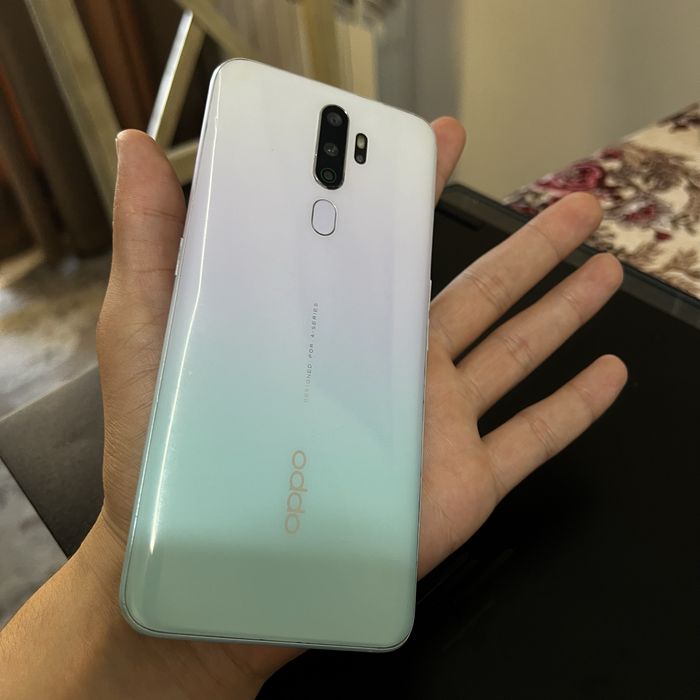 Iphone 11 oppo A9.  128 talik ekalasi 3 mlyon abmen 11 max 12 pro aybi