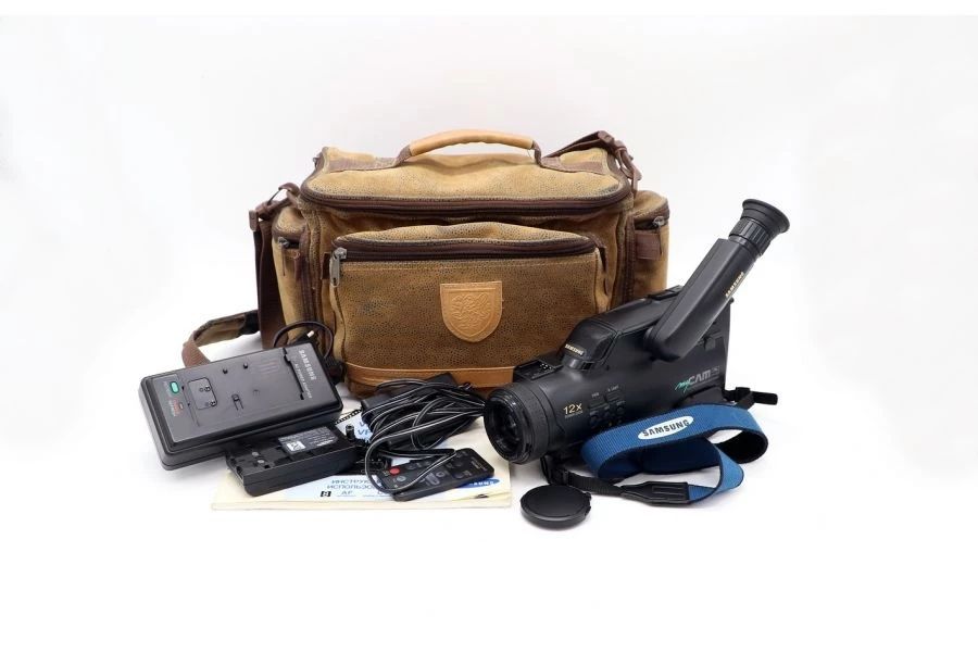 Видеокамера Samsung