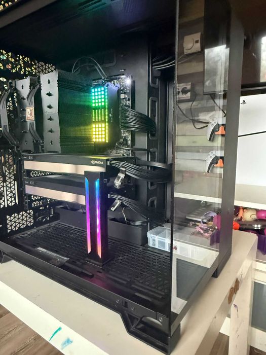 Workstation Ai, AMD 9950X3D, 128GB RAM, 2 x nVidia RTX 4500 Ada, 2x4TB