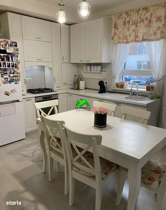Apartament de vanzare 3 camere 2 bai gradina Sibiu Triajului — fotografia 3