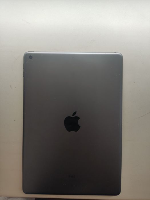 Продам ipad 9 64gb