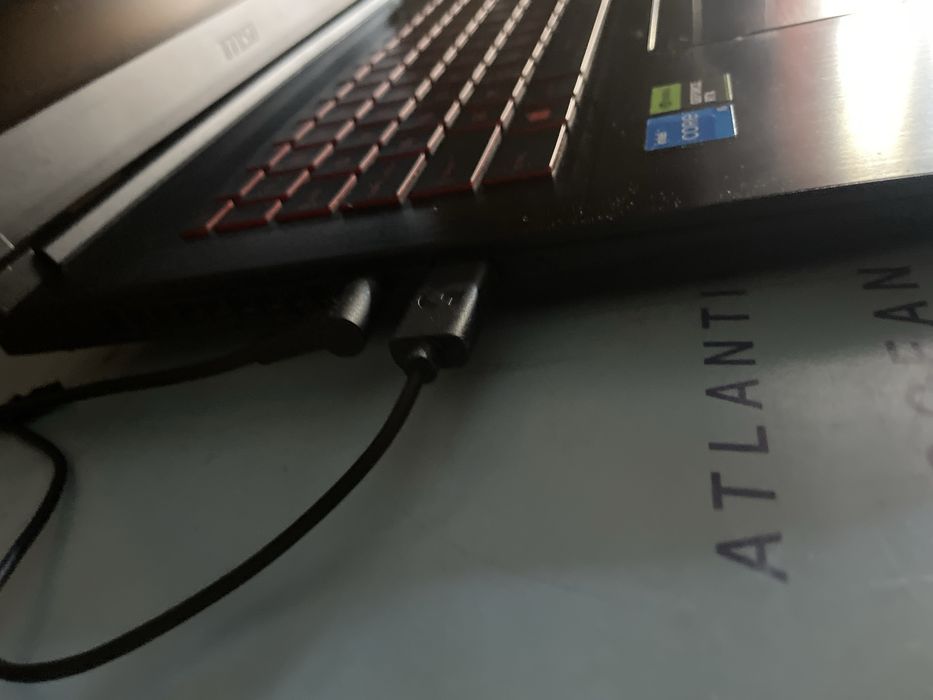 Laptop MSI RTX 4050