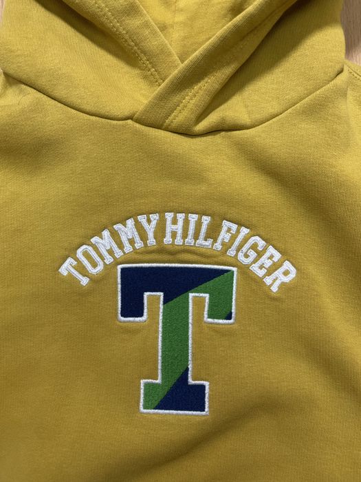 Tommy Hilfiger детски суитчър 98-104