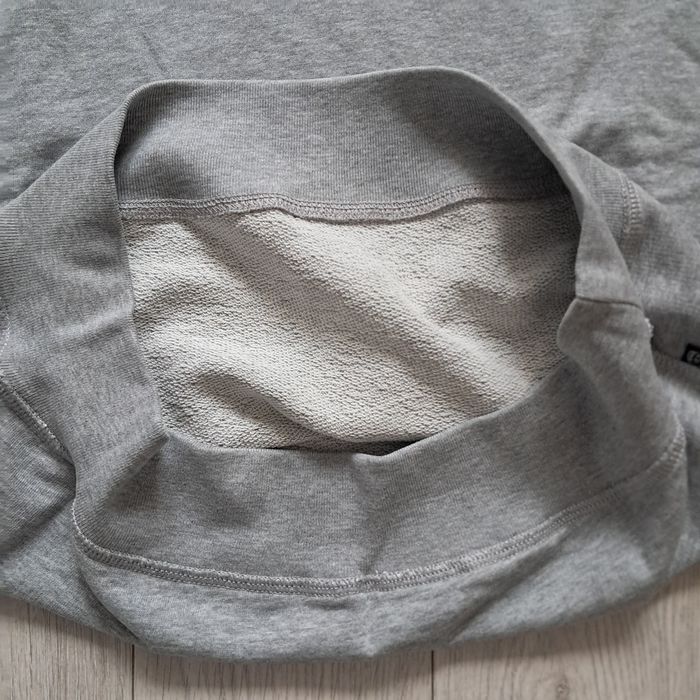 Дамски памучен пуловер ,  размер  S/М.