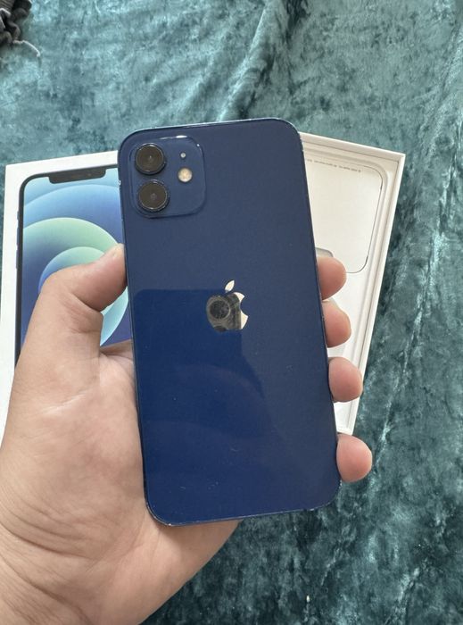 продается срочнооо 12 айфон