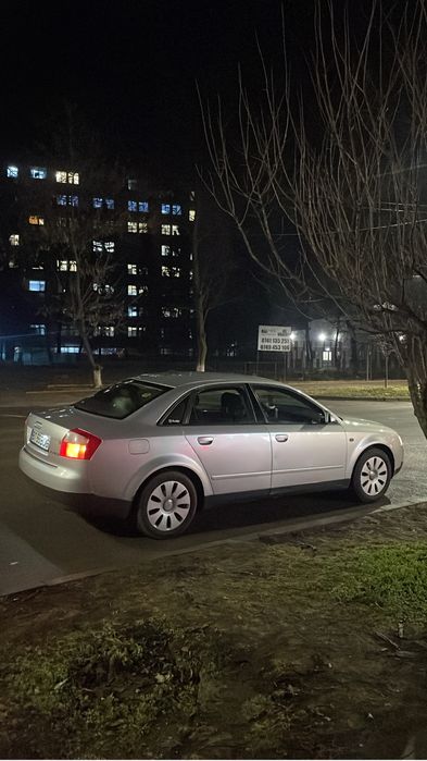 Se vinde audi a 4