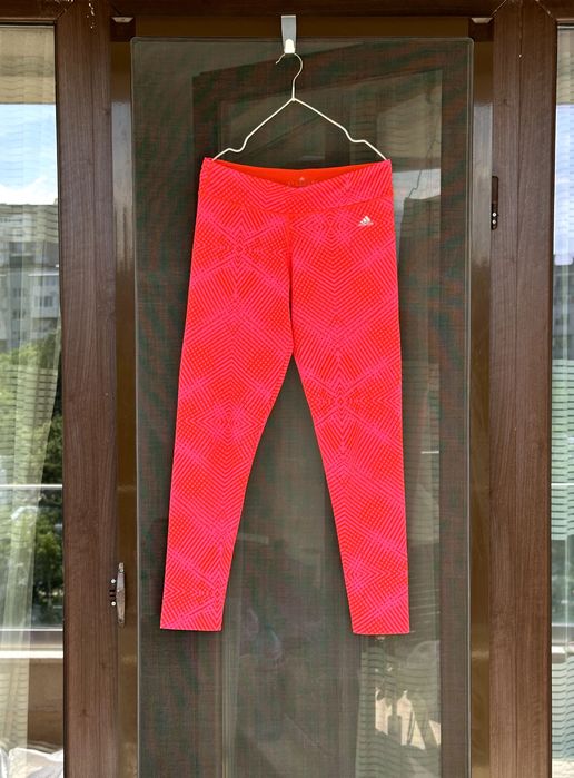 Дамски клин Adidas Climalite - размер S, Отлично състояние