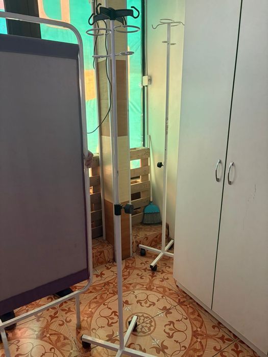 Мебель для аптеки